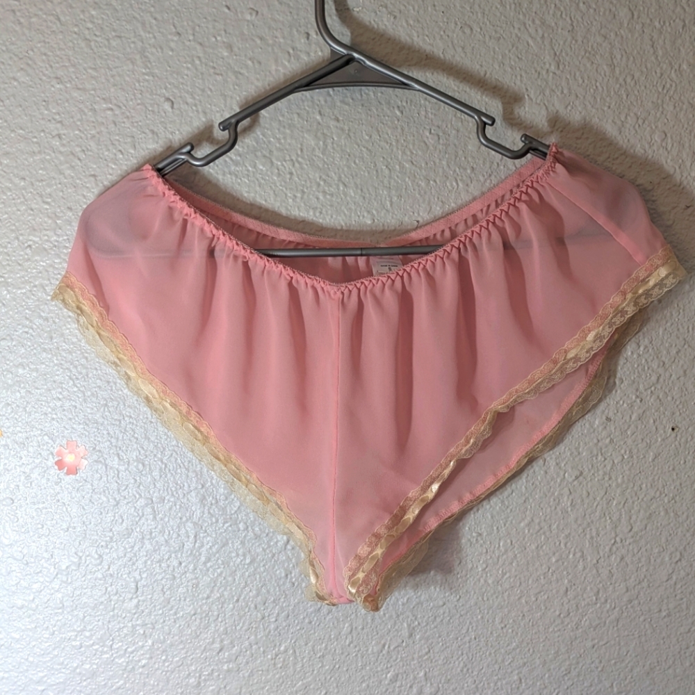 Victoria's Secret 2003 Does 1930s Pink Sheer Lingerie Panties/ Tap Pants